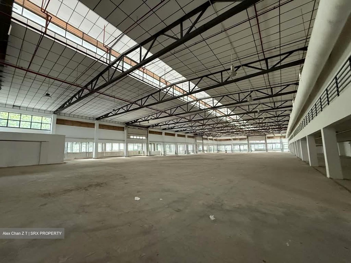 Pioneer Road (D22), Factory #578707151